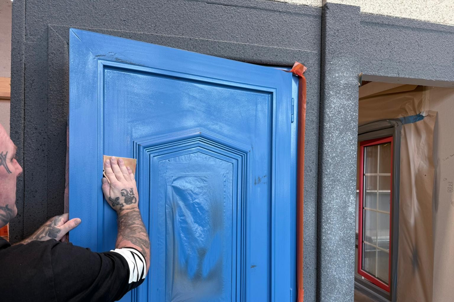 25